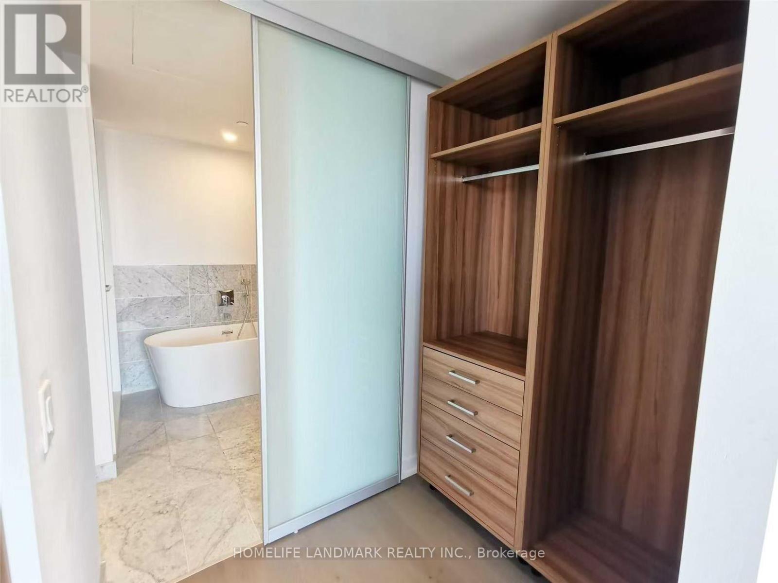 3111 - 488 University Avenue, Toronto, Ontario  M5G 0C1 - Photo 11 - C13588394