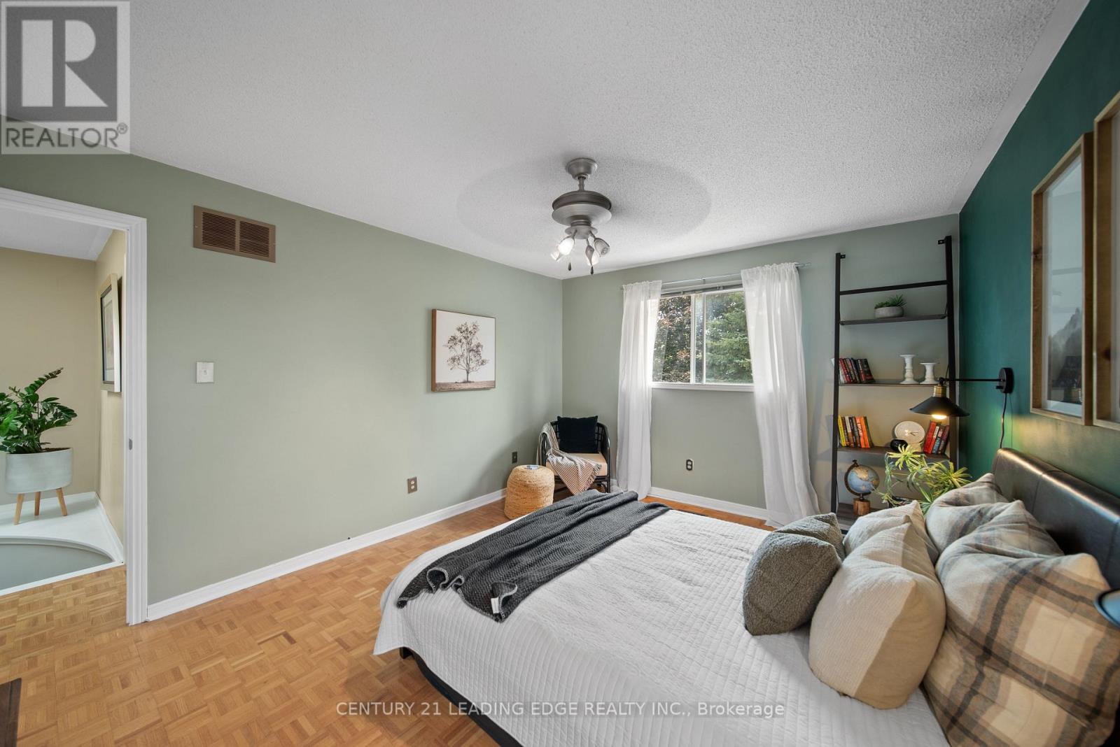 135 Aspen Crescent, Whitchurch-Stouffville, Ontario  L4A 5C8 - Photo 18 - N13588278