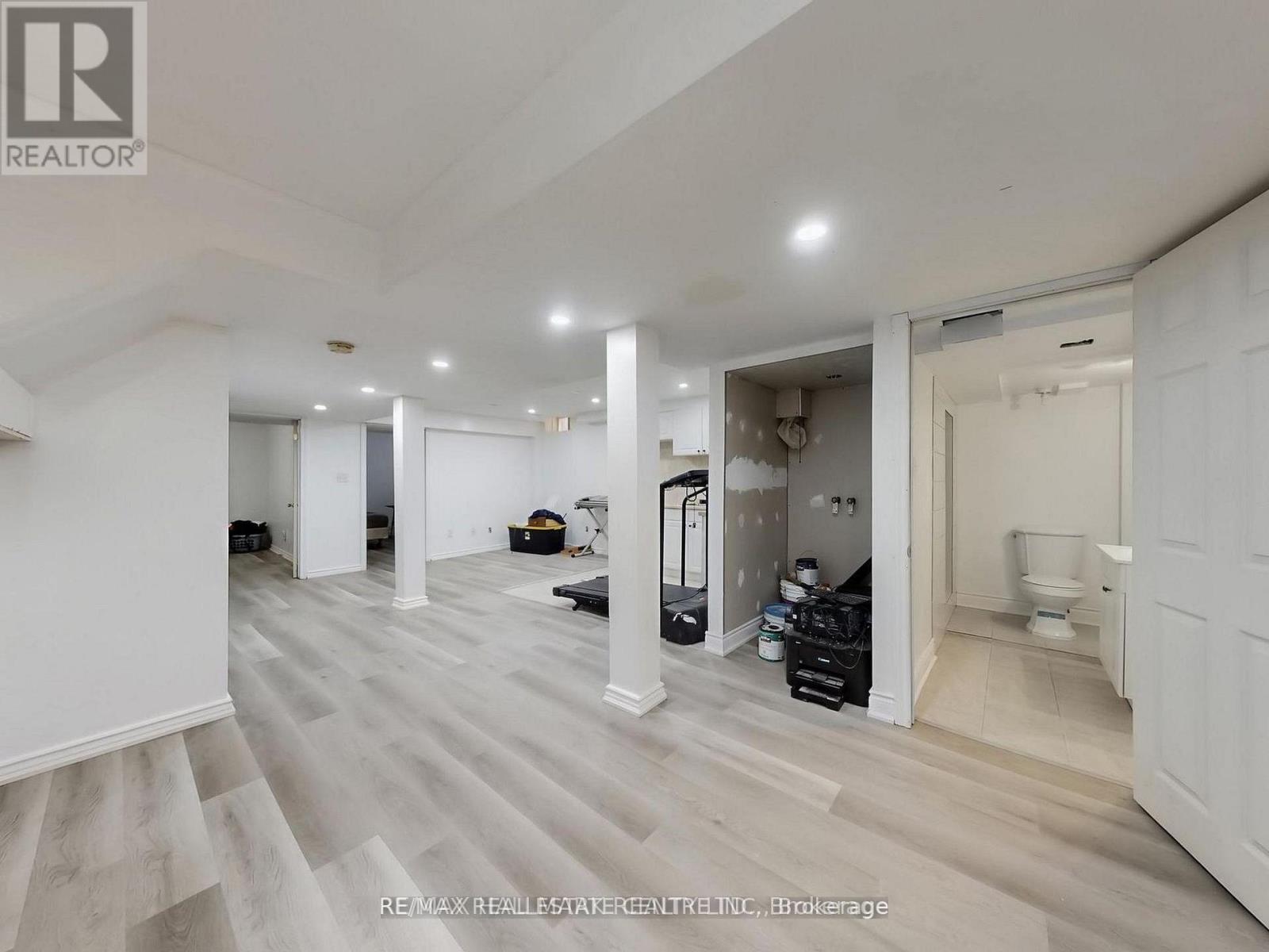 (Basement) - 671 Deckhouse Court, Mississauga, Ontario L5W 1P9 - Photo 3 - W13581918