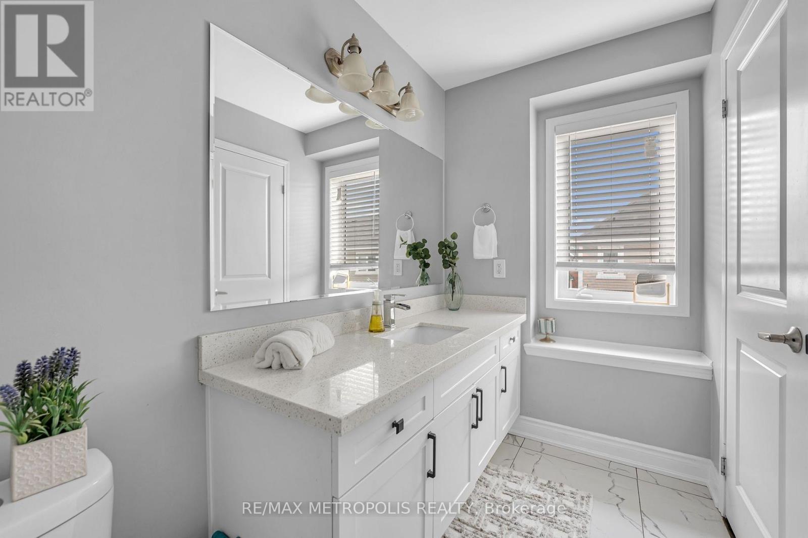 12 Affleck Road, Brampton, Ontario  L7A 3Y8 - Photo 30 - W13586240