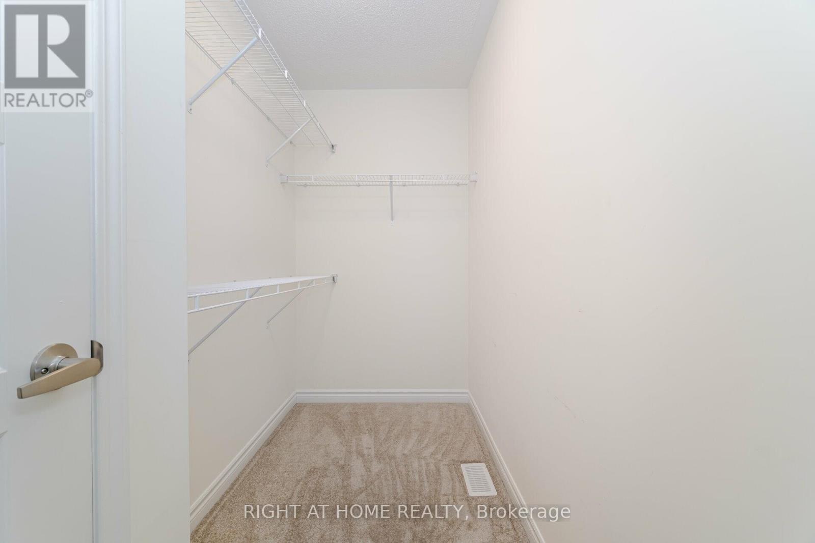908 Sumac Gardens, Milton, Ontario  L9T 2X5 - Photo 29 - W13588310