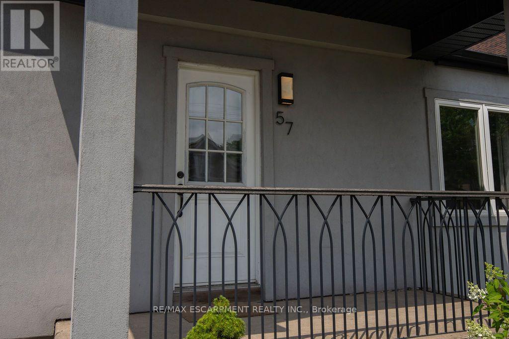 57 Division Street, Hamilton, Ontario  L8H 4Z9 - Photo 3 - X13588358