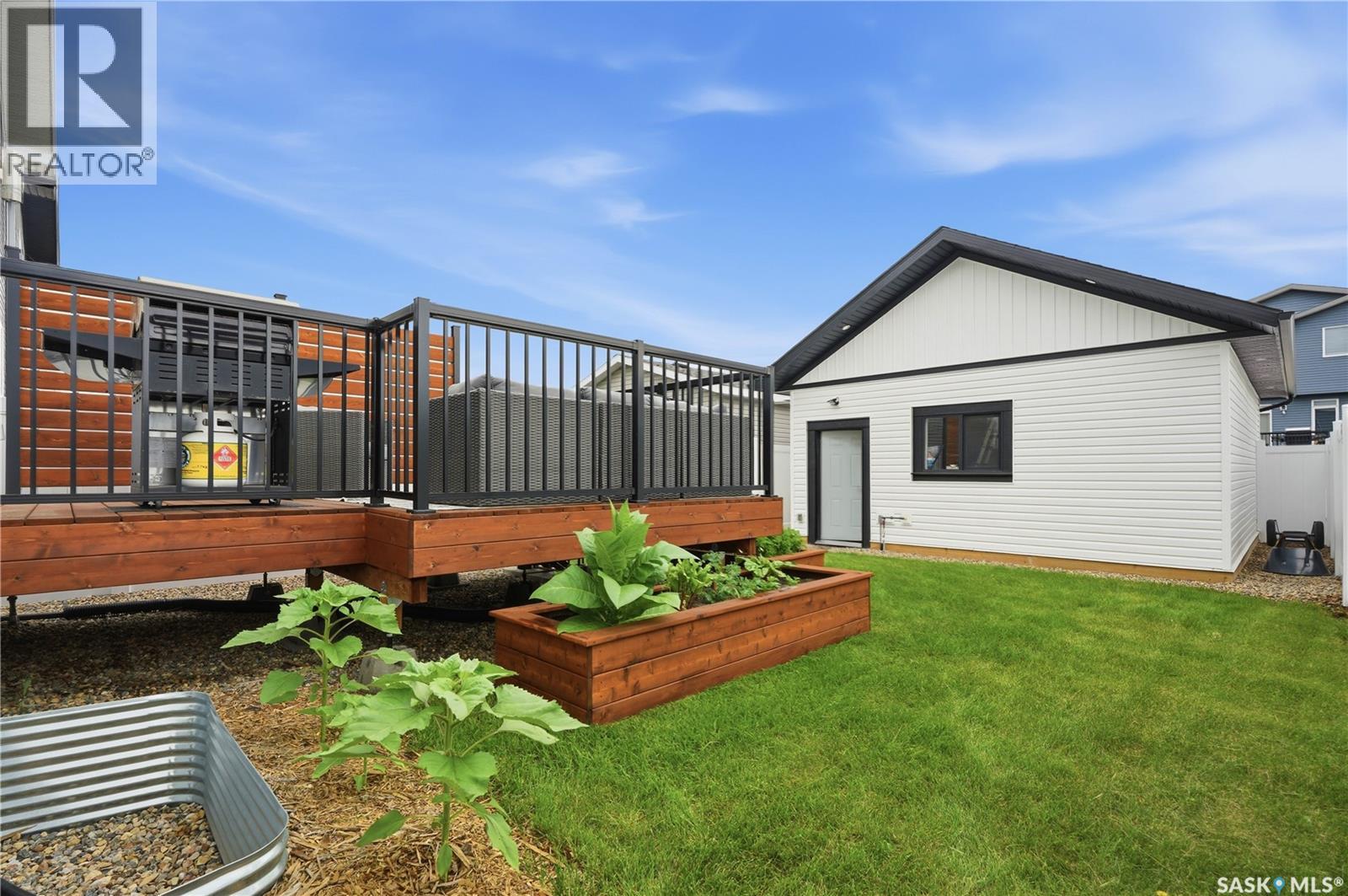 1054 Brighton Gate, Saskatoon, Saskatchewan  S7V 1S6 - Photo 44 - SK042905