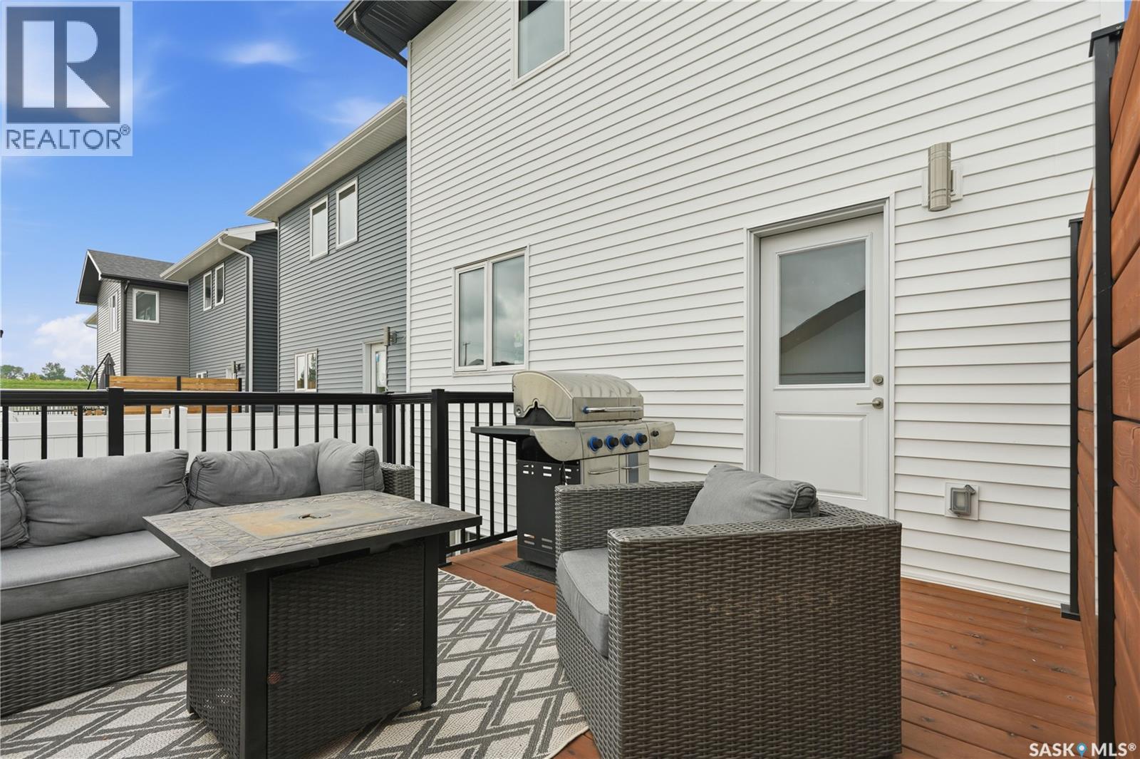 1054 Brighton Gate, Saskatoon, Saskatchewan  S7V 1S6 - Photo 46 - SK042905