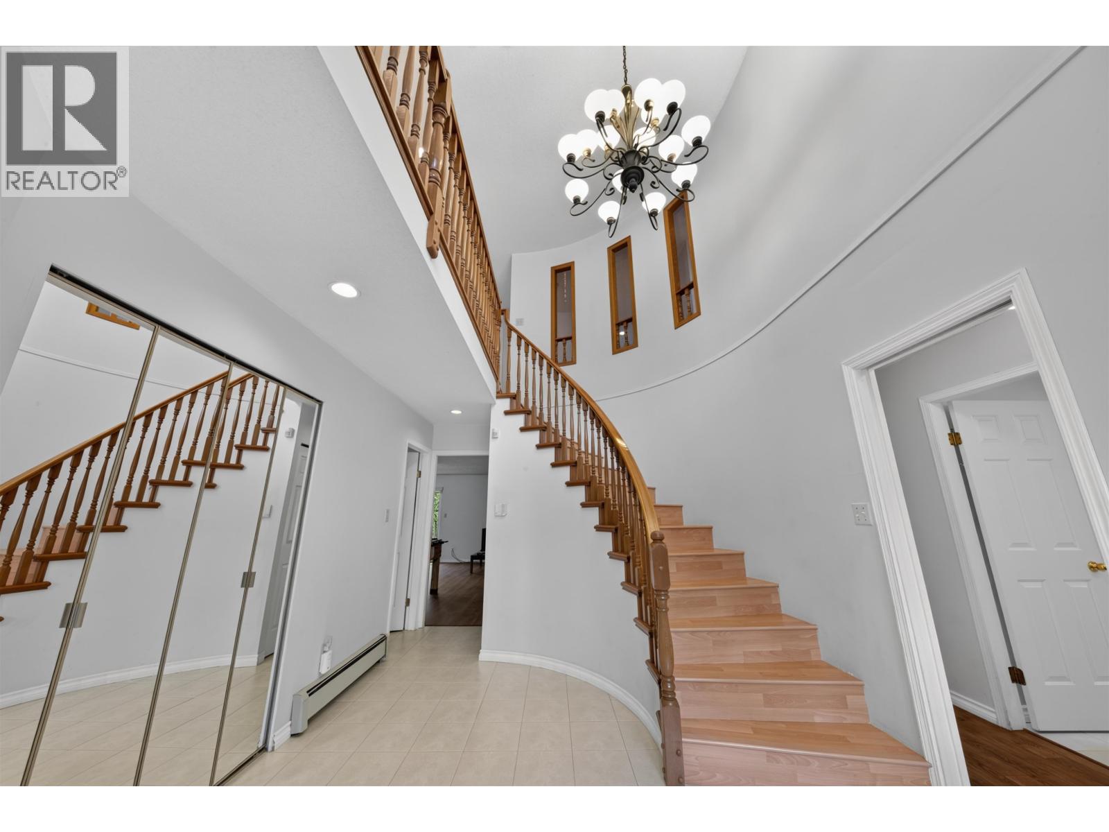 7164 Kitchener Street, Burnaby, British Columbia  V5A 1L3 - Photo 8 - R3147856