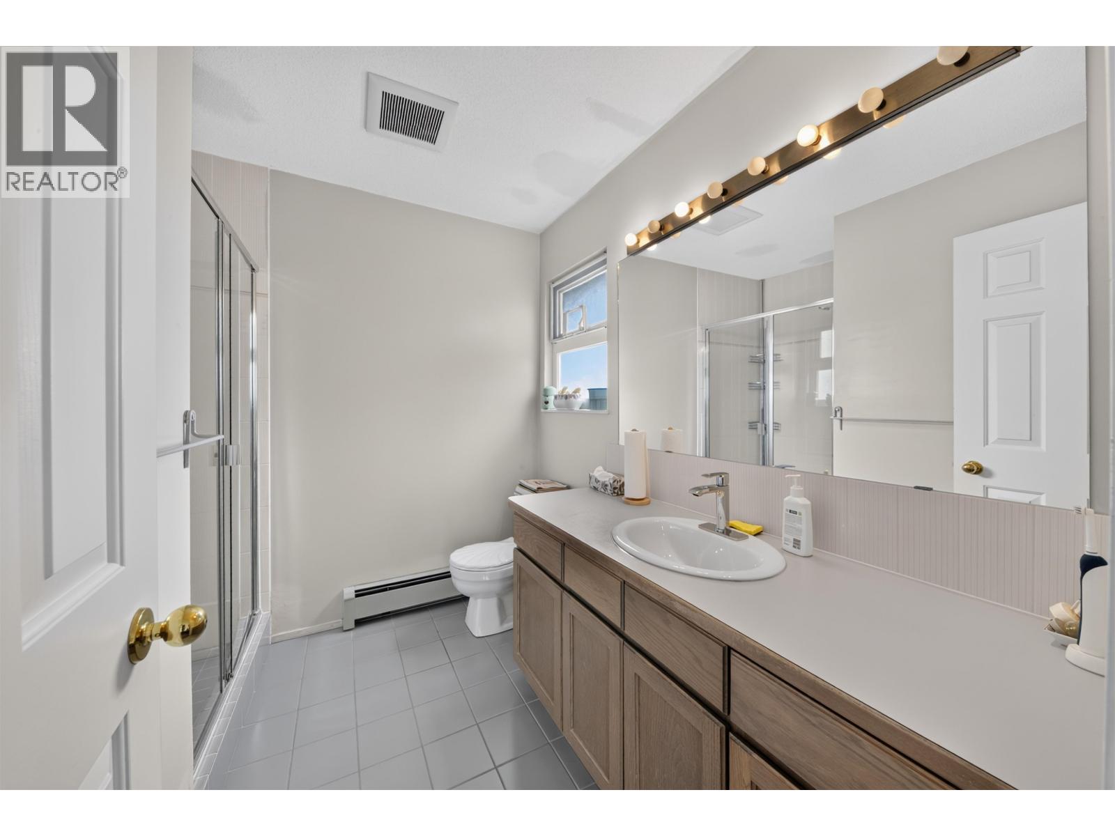 7164 Kitchener Street, Burnaby, British Columbia  V5A 1L3 - Photo 37 - R3147856