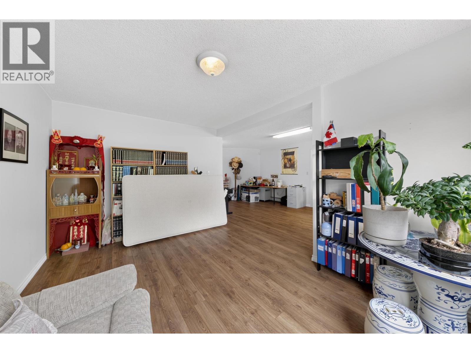 7164 Kitchener Street, Burnaby, British Columbia  V5A 1L3 - Photo 13 - R3147856