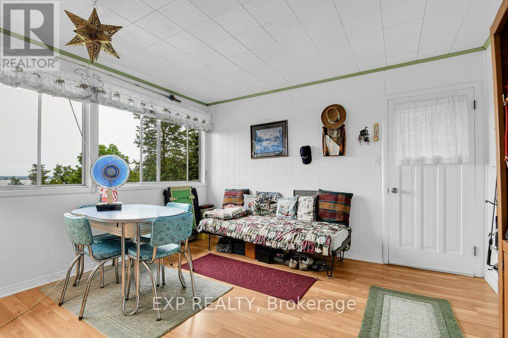 11 Goodbody Crescent, Front Of Yonge, Ontario  K0E 1R0 - Photo 12 - X13588488