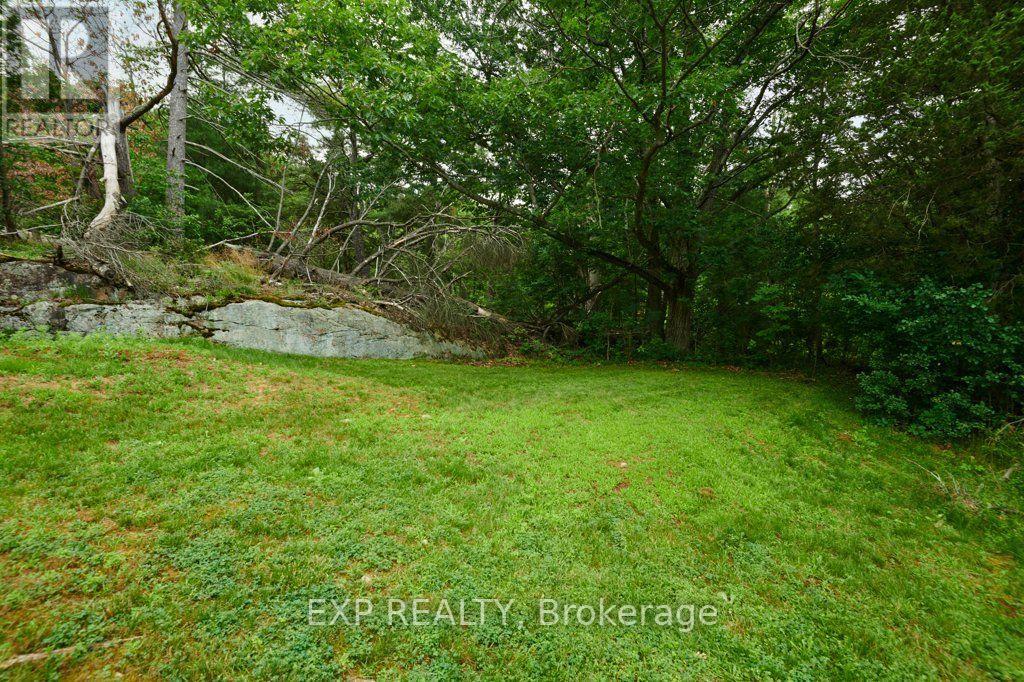 11 Goodbody Crescent, Front Of Yonge, Ontario  K0E 1R0 - Photo 32 - X13588488