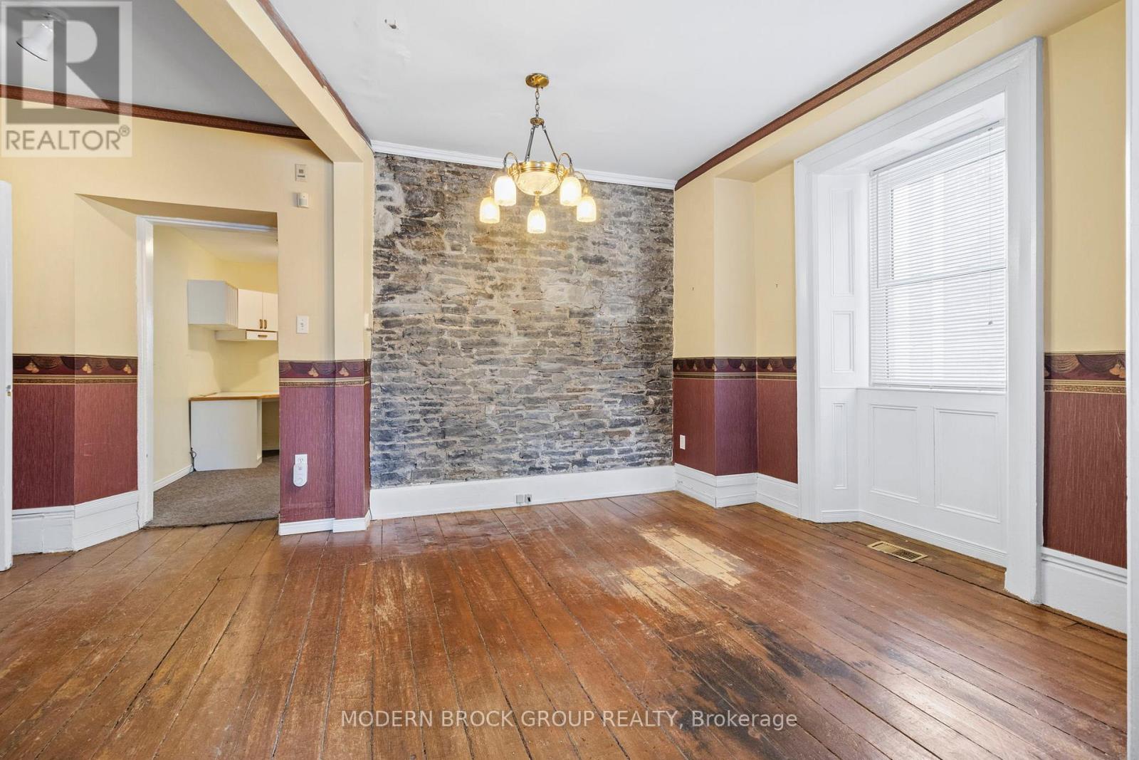 33 Perth Street, Brockville, Ontario K6V 5C3 - Photo 12 - X13588524