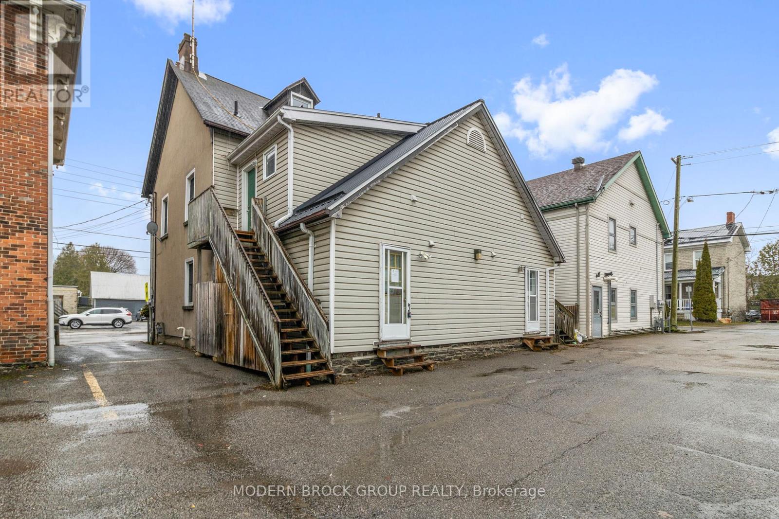 33 Perth Street, Brockville, Ontario K6V 5C3 - Photo 28 - X13588524