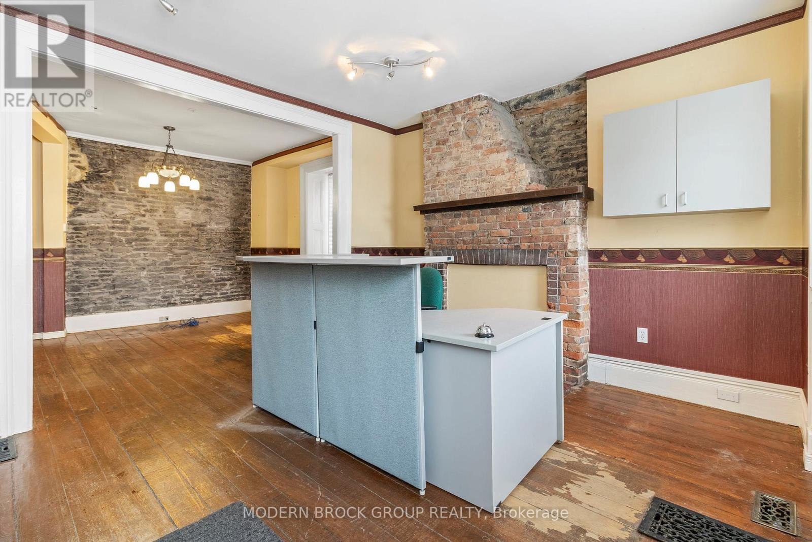 33 Perth Street, Brockville, Ontario K6V 5C3 - Photo 7 - X13588524
