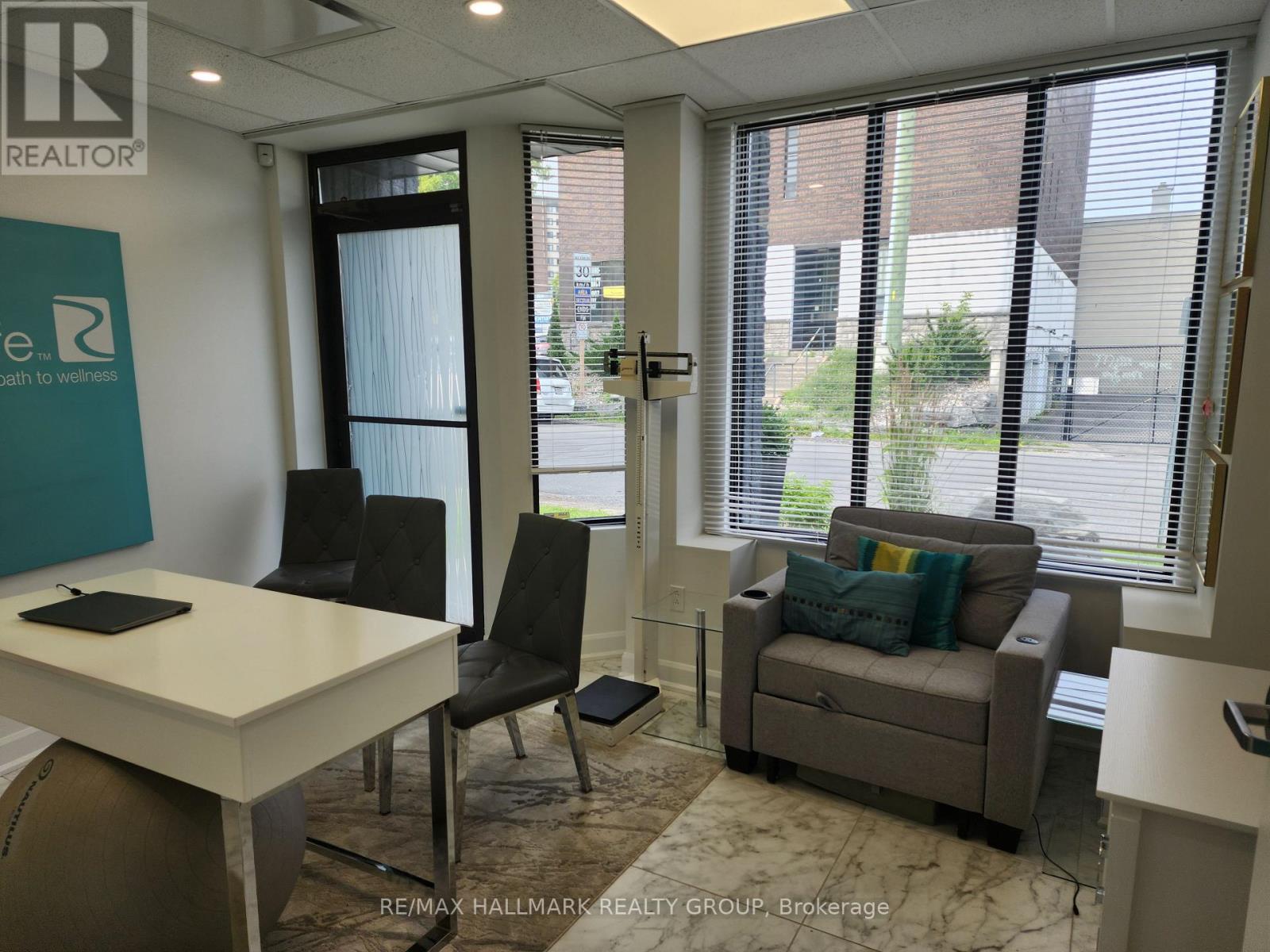 4 - 69 Kempster Avenue, Ottawa, Ontario K2B 6M2 - Photo 4 - X13588632