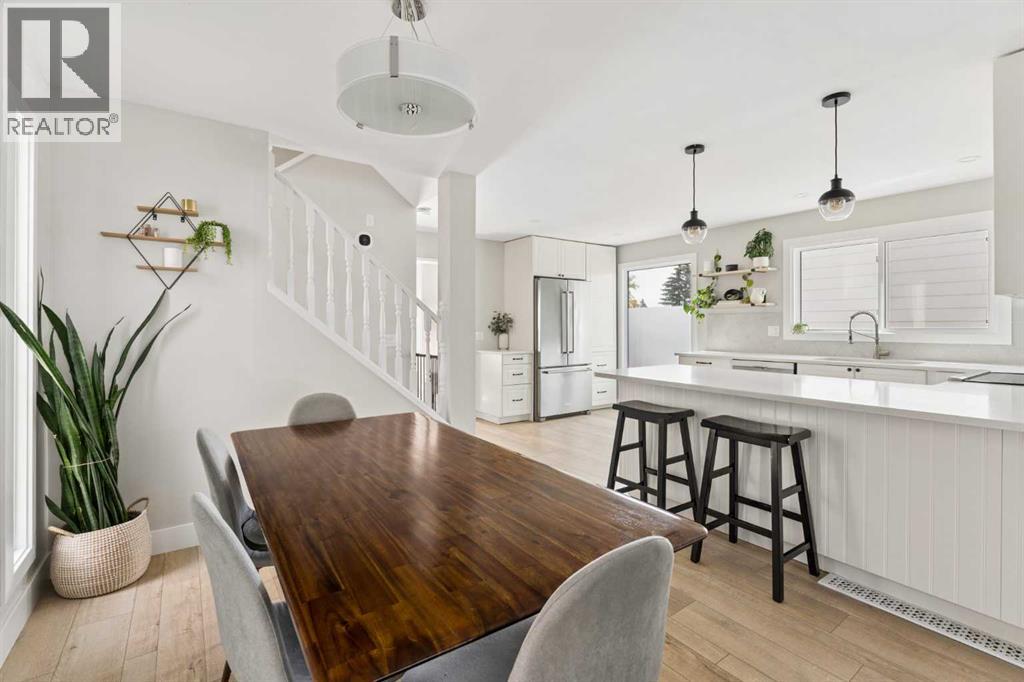 76 Ranchridge Way NW, Calgary, Alberta  T3G 1Z9 - Photo 5 - A2329113