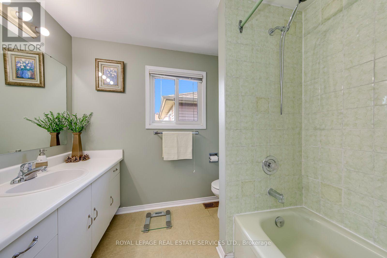 3364 Ingram Road, Mississauga, Ontario L5L 4N4 - Photo 22 - W13587400