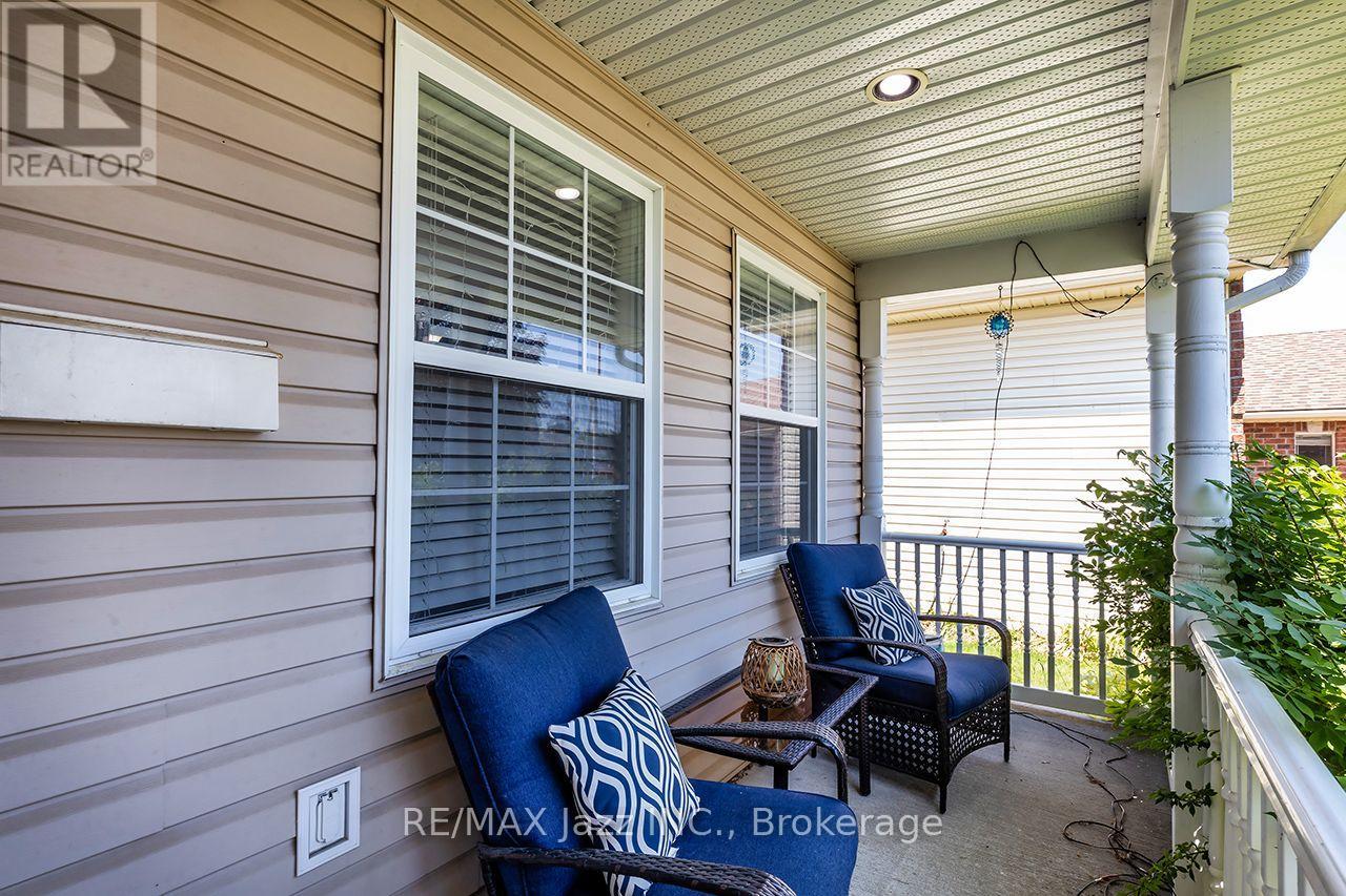 26 Glenn Drive, Quinte West, Ontario  K8V 6E3 - Photo 2 - X13588636