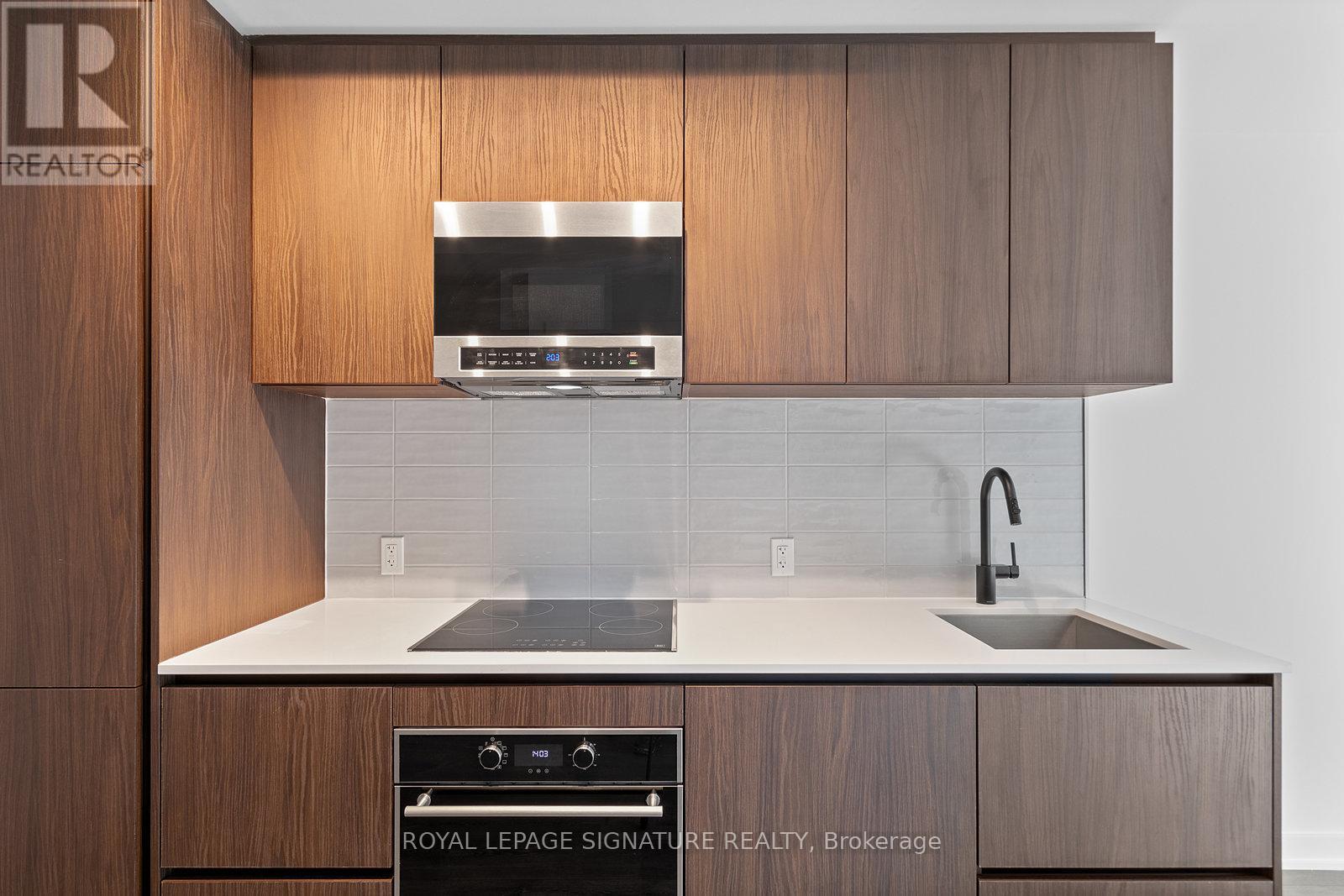 1205 - 127 Broadway Avenue, Toronto, Ontario  M4P 1V4 - Photo 3 - C13588398