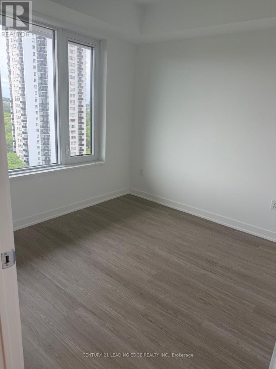 1307 - 15 David Solomon Drive, Toronto, Ontario  M3C 1E7 - Photo 5 - C13588458
