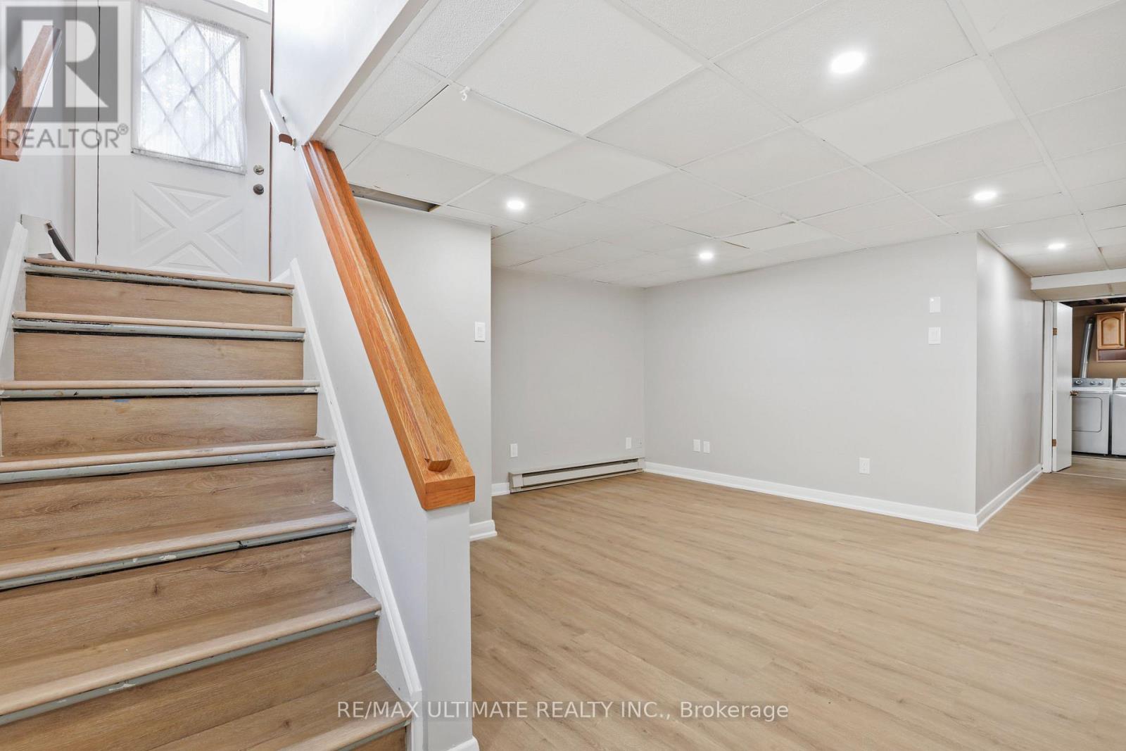 121 Elvaston Drive, Toronto, Ontario  M4A 1N8 - Photo 19 - C13588490