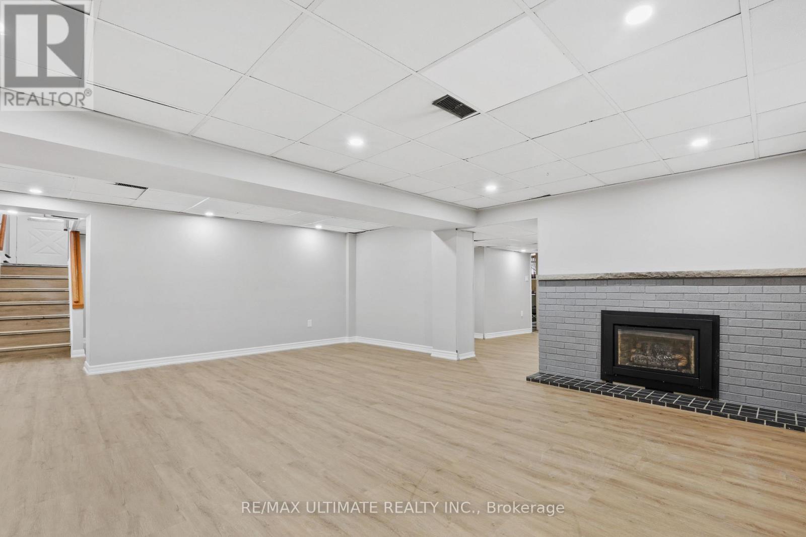 121 Elvaston Drive, Toronto, Ontario  M4A 1N8 - Photo 21 - C13588490