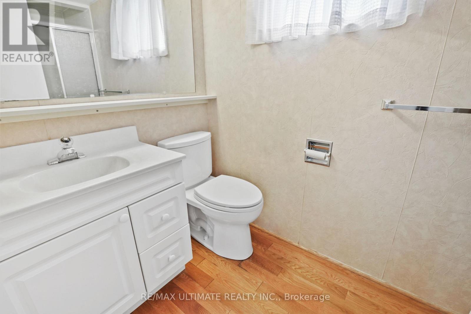 121 Elvaston Drive, Toronto, Ontario  M4A 1N8 - Photo 22 - C13588490