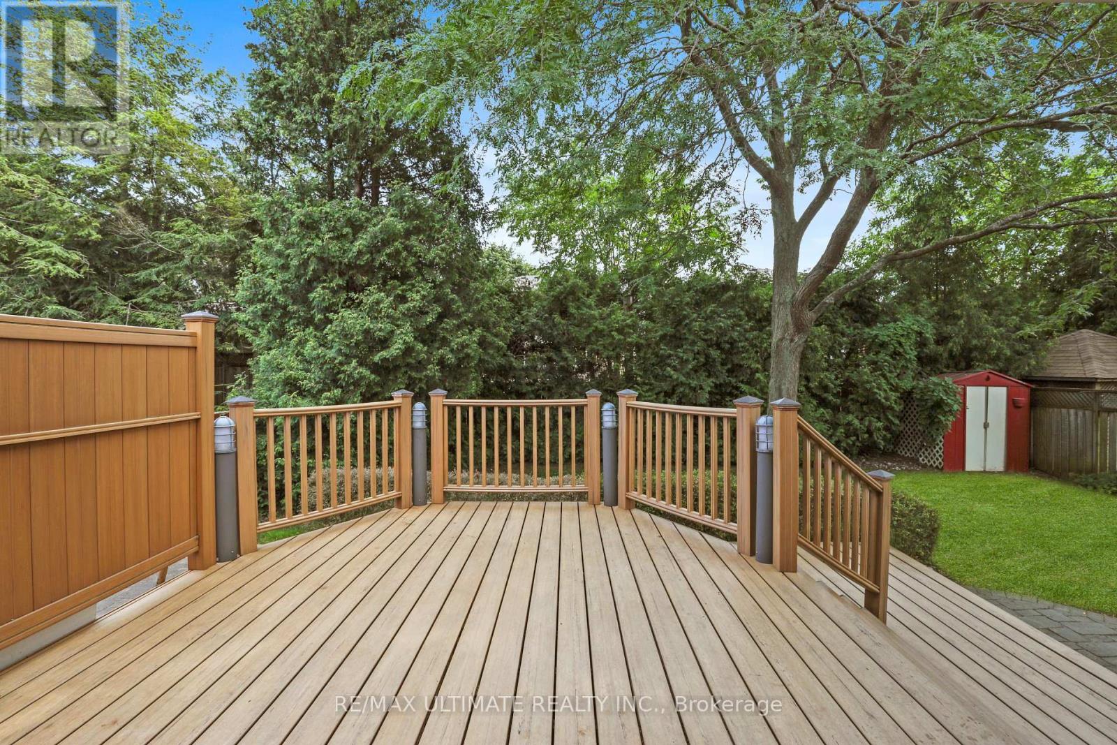 121 Elvaston Drive, Toronto, Ontario  M4A 1N8 - Photo 24 - C13588490