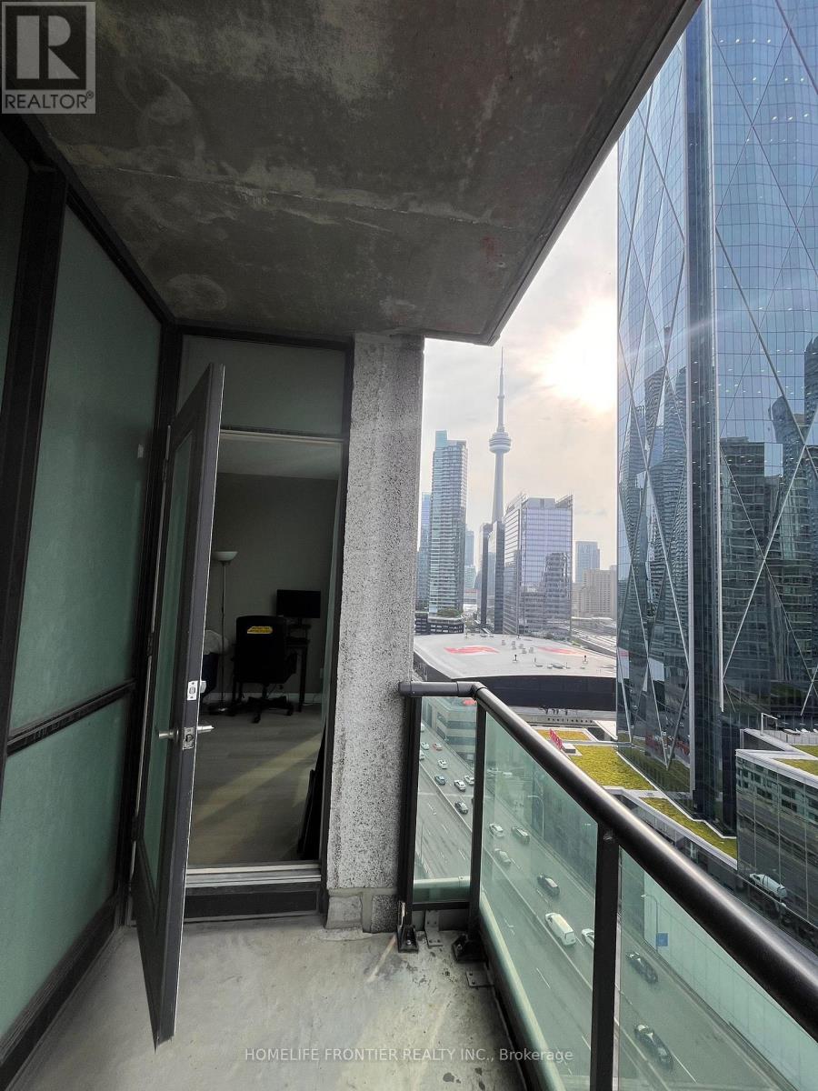 2303 - 16 Yonge Street, Toronto, Ontario  M5E 2A1 - Photo 13 - C13588492