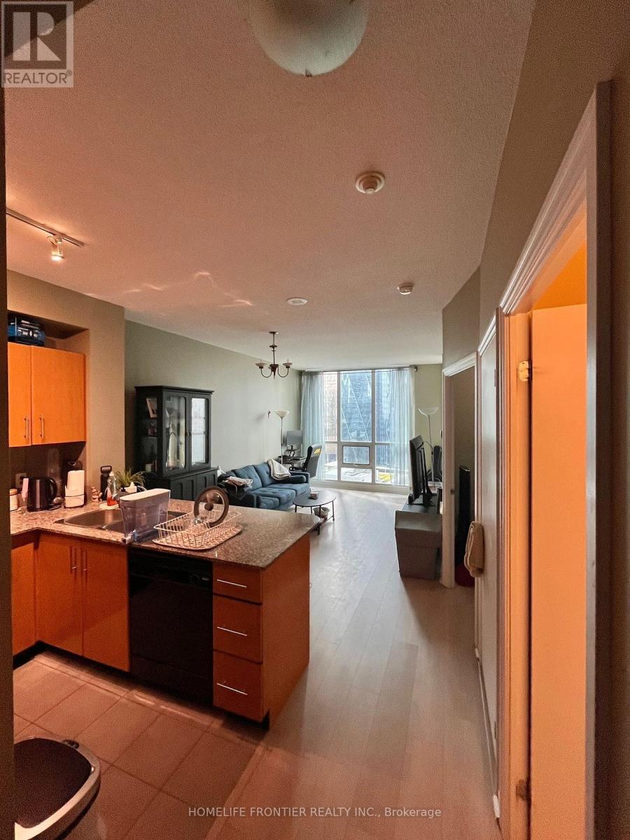 2303 - 16 Yonge Street, Toronto, Ontario  M5E 2A1 - Photo 6 - C13588492