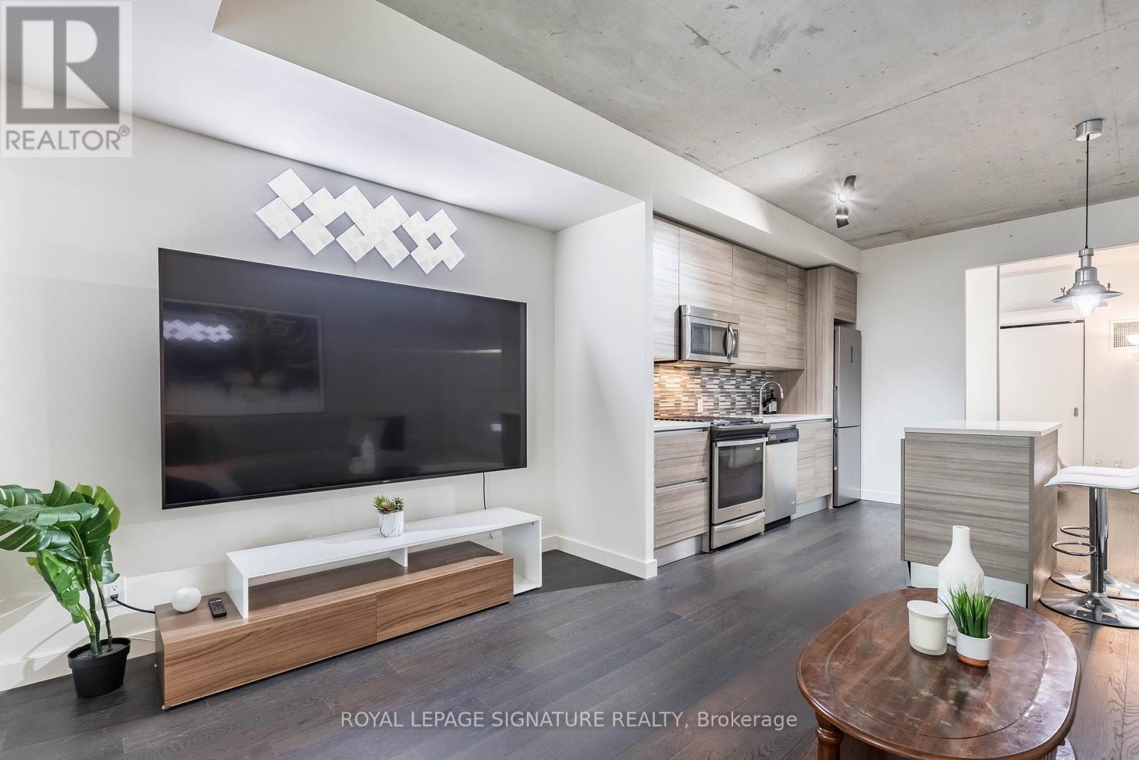 318 - 111 Bathurst Street, Toronto, Ontario  M5V 0M9 - Photo 5 - C13588590