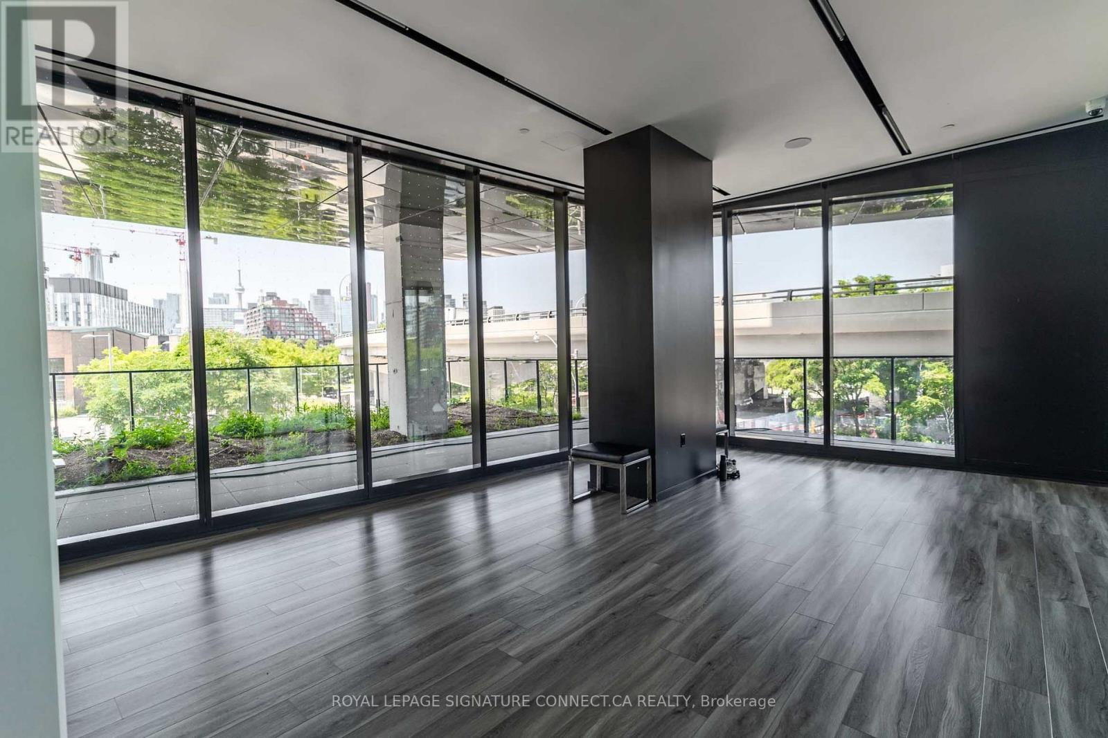 910 - 21 Lawren Harris Square, Toronto, Ontario  M5A 0T4 - Photo 16 - C13588646