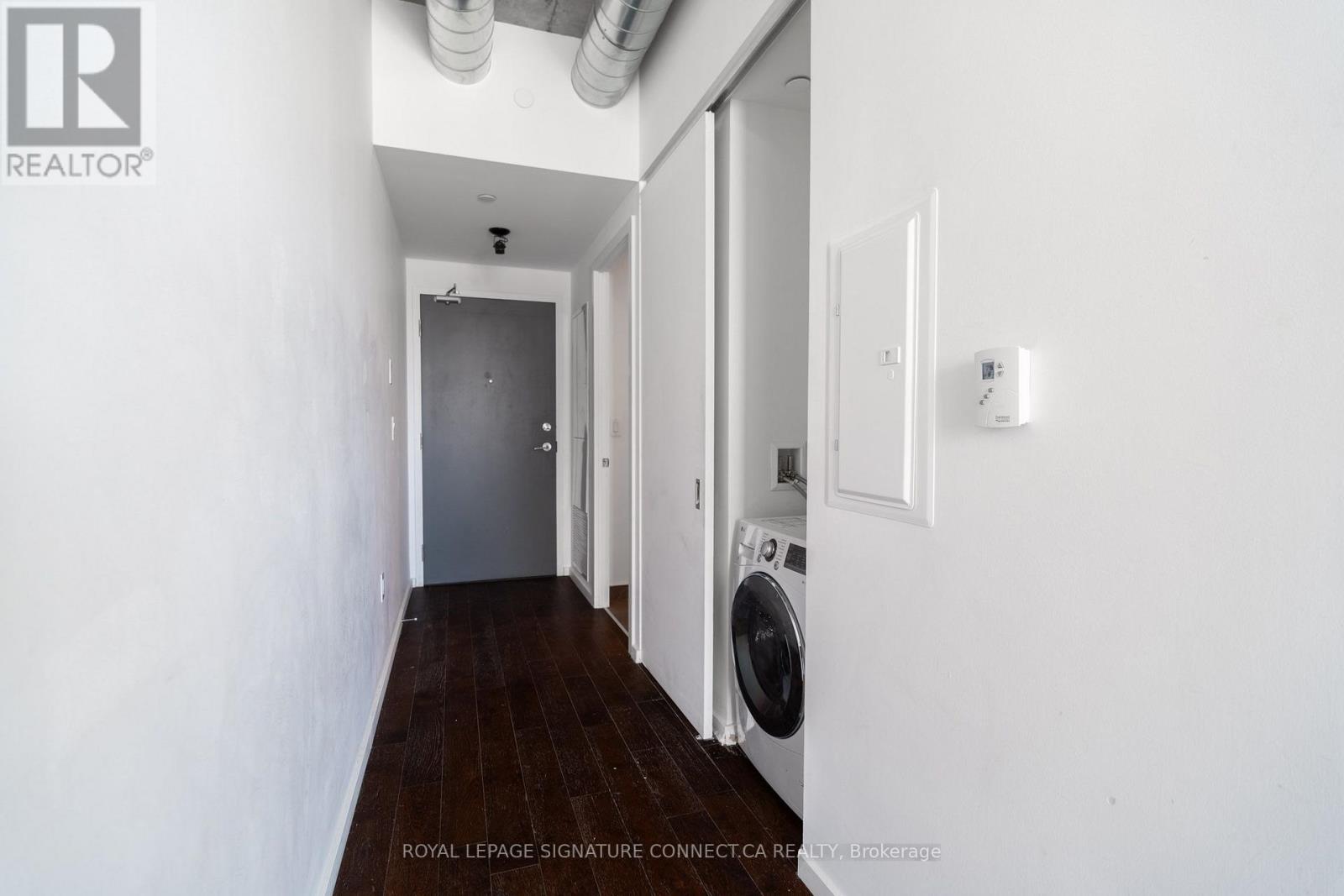 910 - 21 Lawren Harris Square, Toronto, Ontario  M5A 0T4 - Photo 9 - C13588646