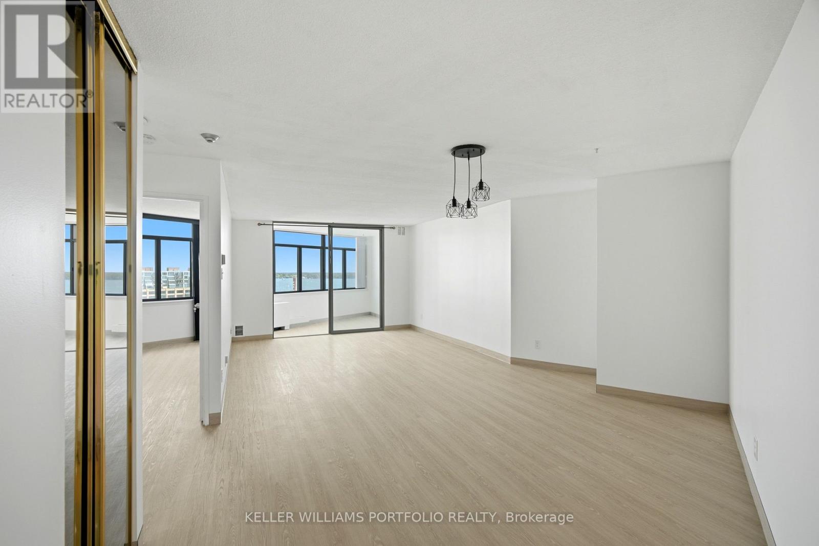 1608 - 250 QUEENS QUAY W, Toronto, Ontario