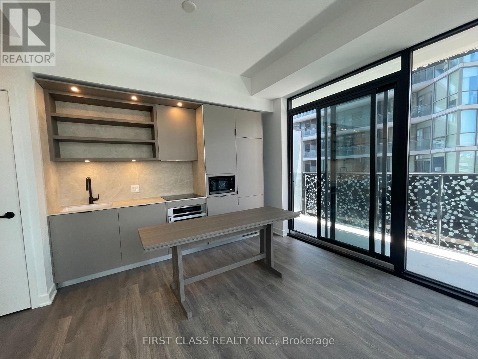 1810 - 55 Charles Street E, Toronto, Ontario  M4Y 0J1 - Photo 2 - C13588736