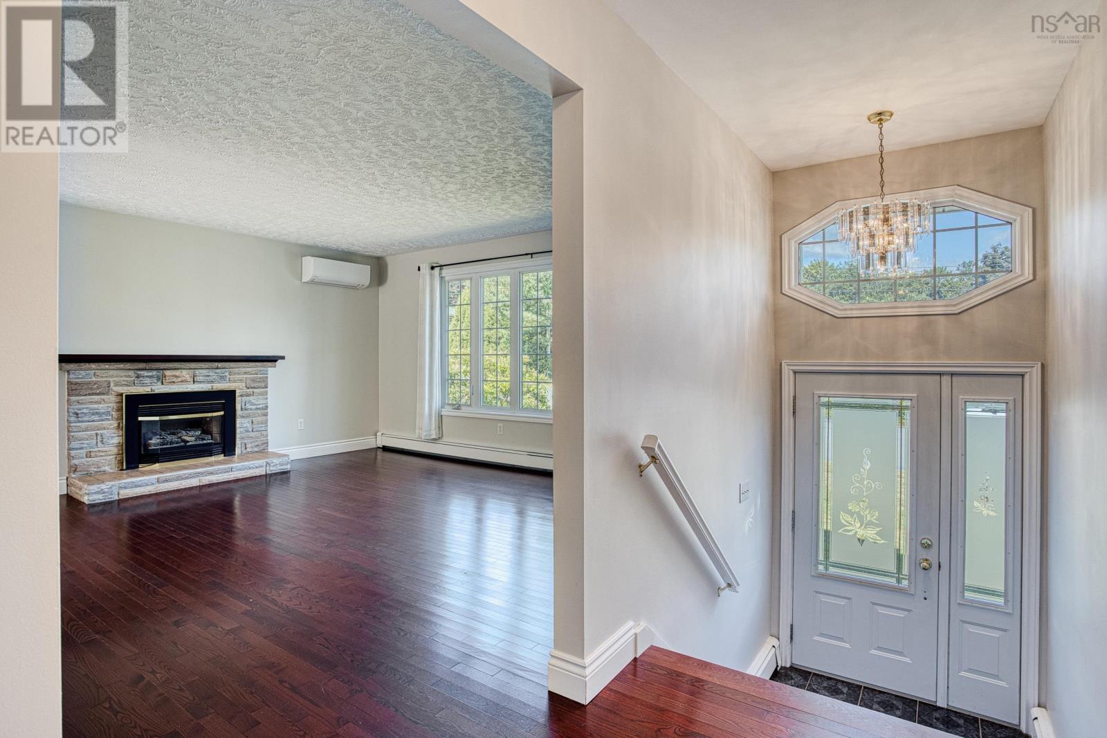 9 John Brenton Drive, Dartmouth, Nova Scotia  B2X 2V6 - Photo 2 - 202618115