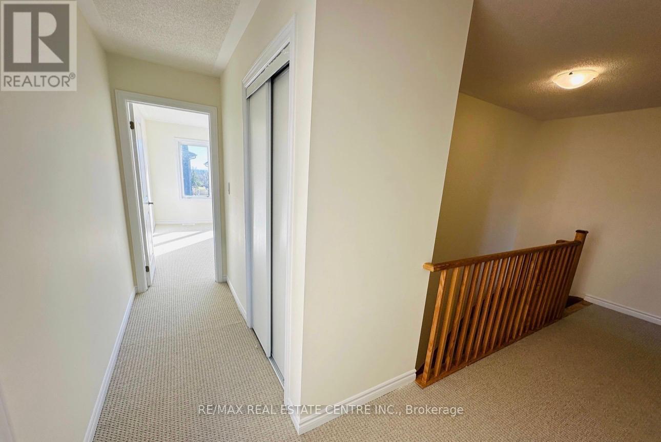 673 Ribstone Court, Oshawa, Ontario  L1K 3G7 - Photo 8 - E13588612