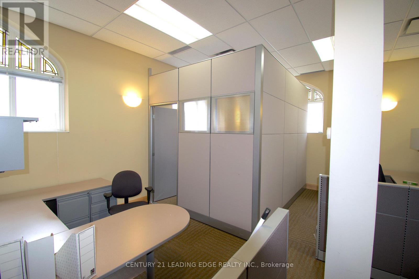 North - Office (2 Storey) - 2550 Danforth Avenue, Toronto, Ontario  M4C 1L2 - Photo 14 - E13588692