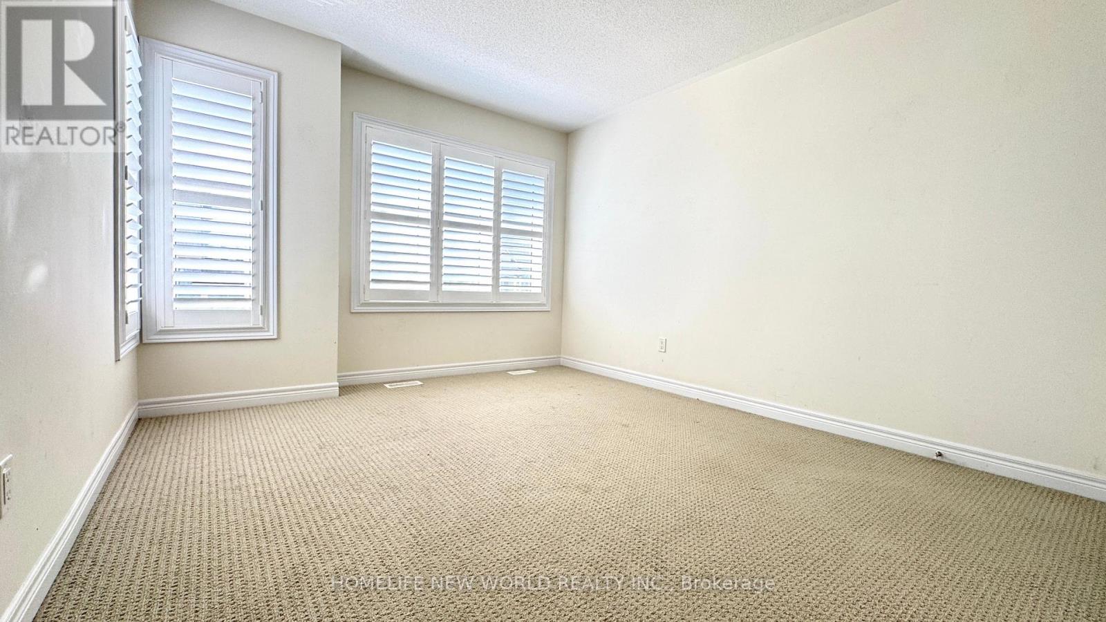 32 Falconridge Terrace, East Gwillimbury, Ontario  L9N 0R2 - Photo 17 - N13588426