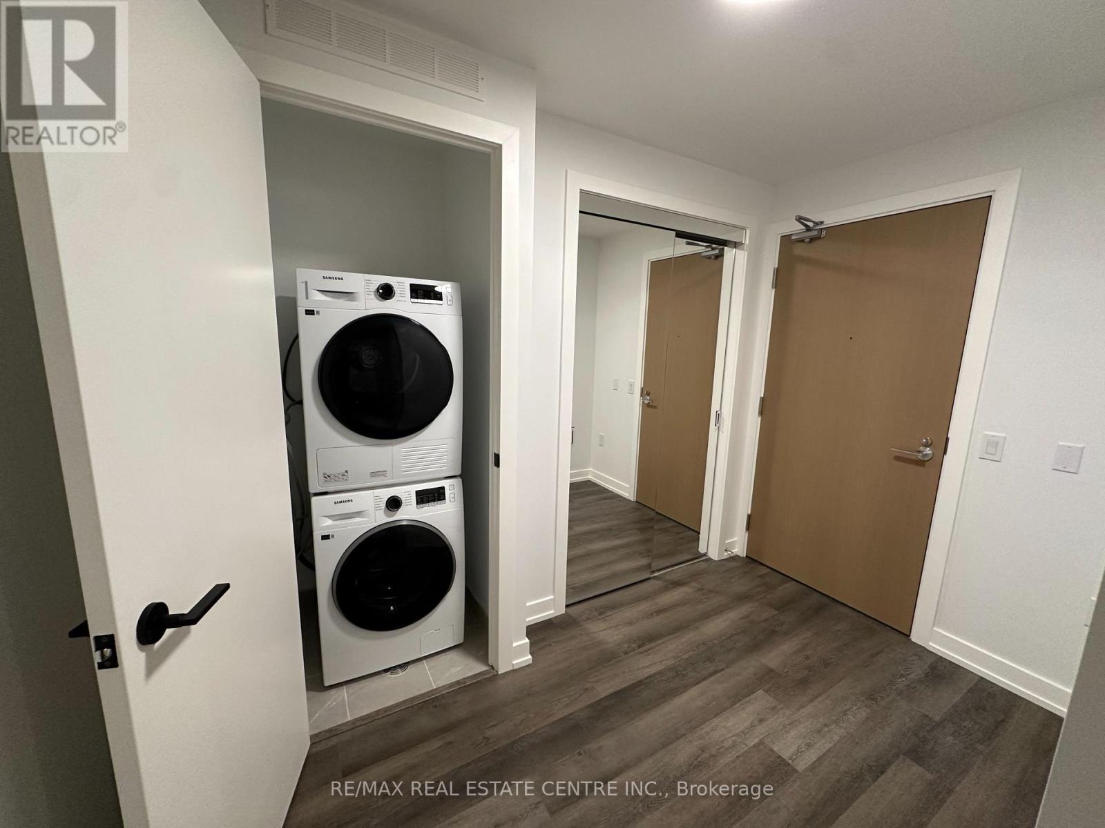 409 - 21 Meadowdale Road, Vaughan (Vaughan Corporate Centre), Ontario  L4K 0H6 - Photo 10 - N13588546
