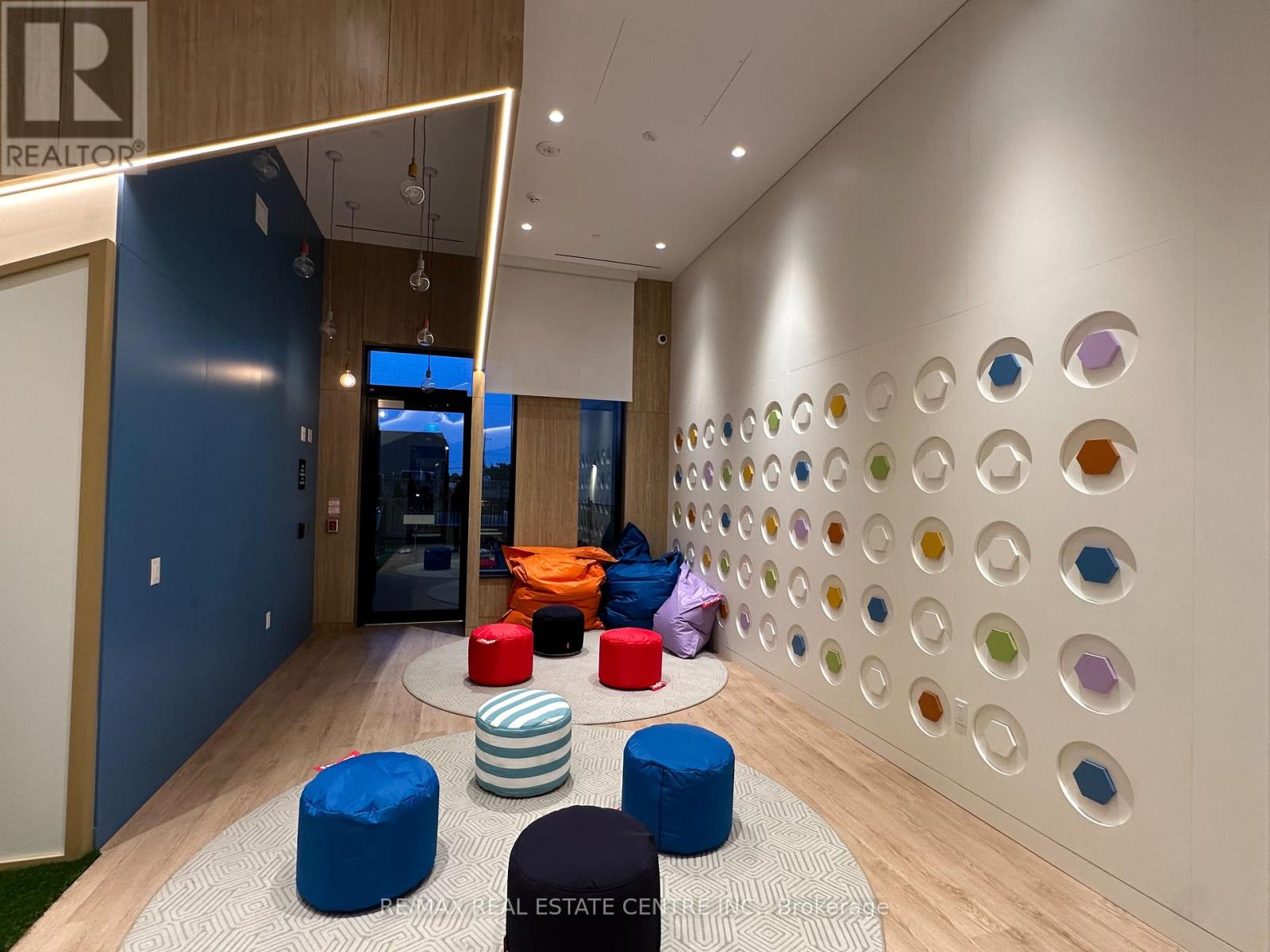 409 - 21 Meadowdale Road, Vaughan (Vaughan Corporate Centre), Ontario  L4K 0H6 - Photo 34 - N13588546
