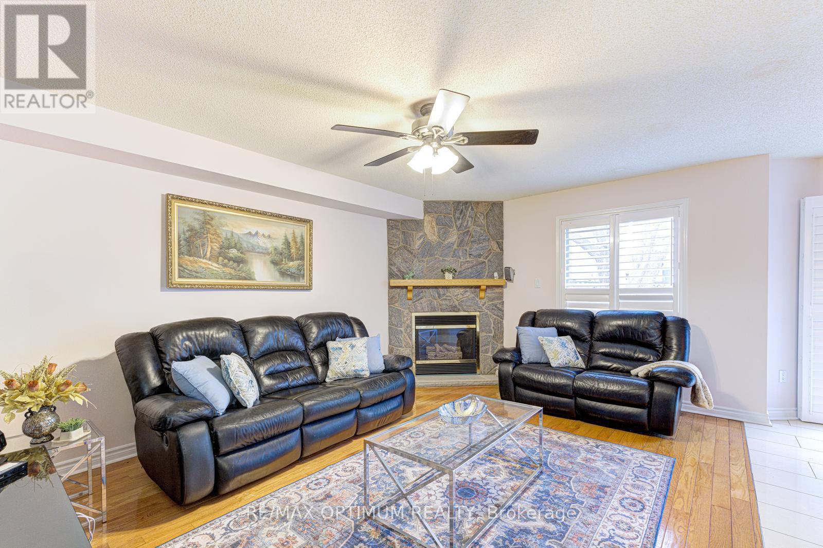 1466 Willowvale Gardens, Mississauga, Ontario  L5V 1T7 - Photo 12 - W13588402
