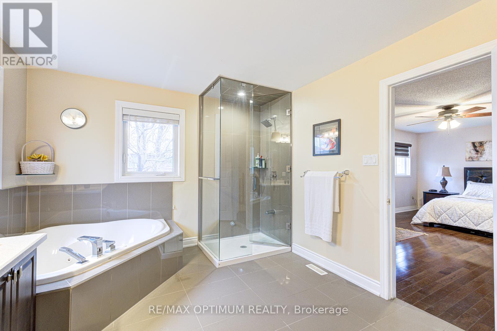 1466 Willowvale Gardens, Mississauga, Ontario  L5V 1T7 - Photo 29 - W13588402
