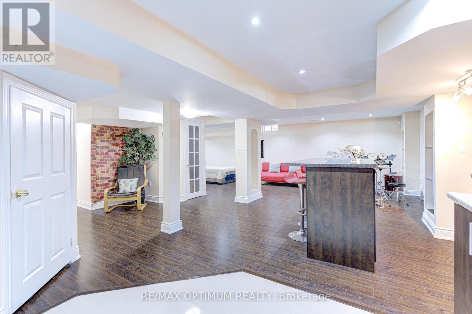 1466 Willowvale Gardens, Mississauga, Ontario  L5V 1T7 - Photo 39 - W13588402