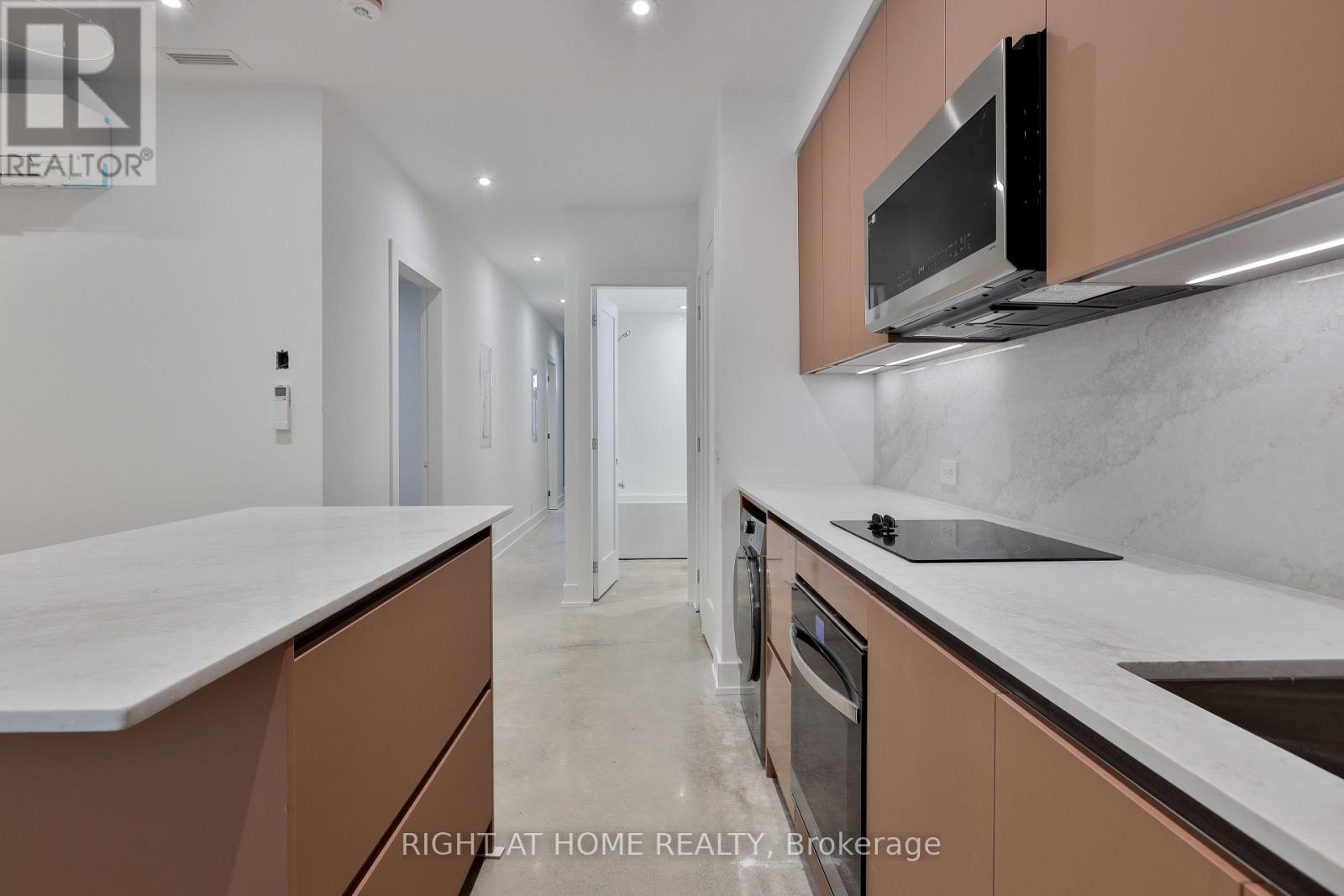 4 - 266 Indian Grove, Toronto, Ontario  M6P 2K5 - Photo 5 - W13588418