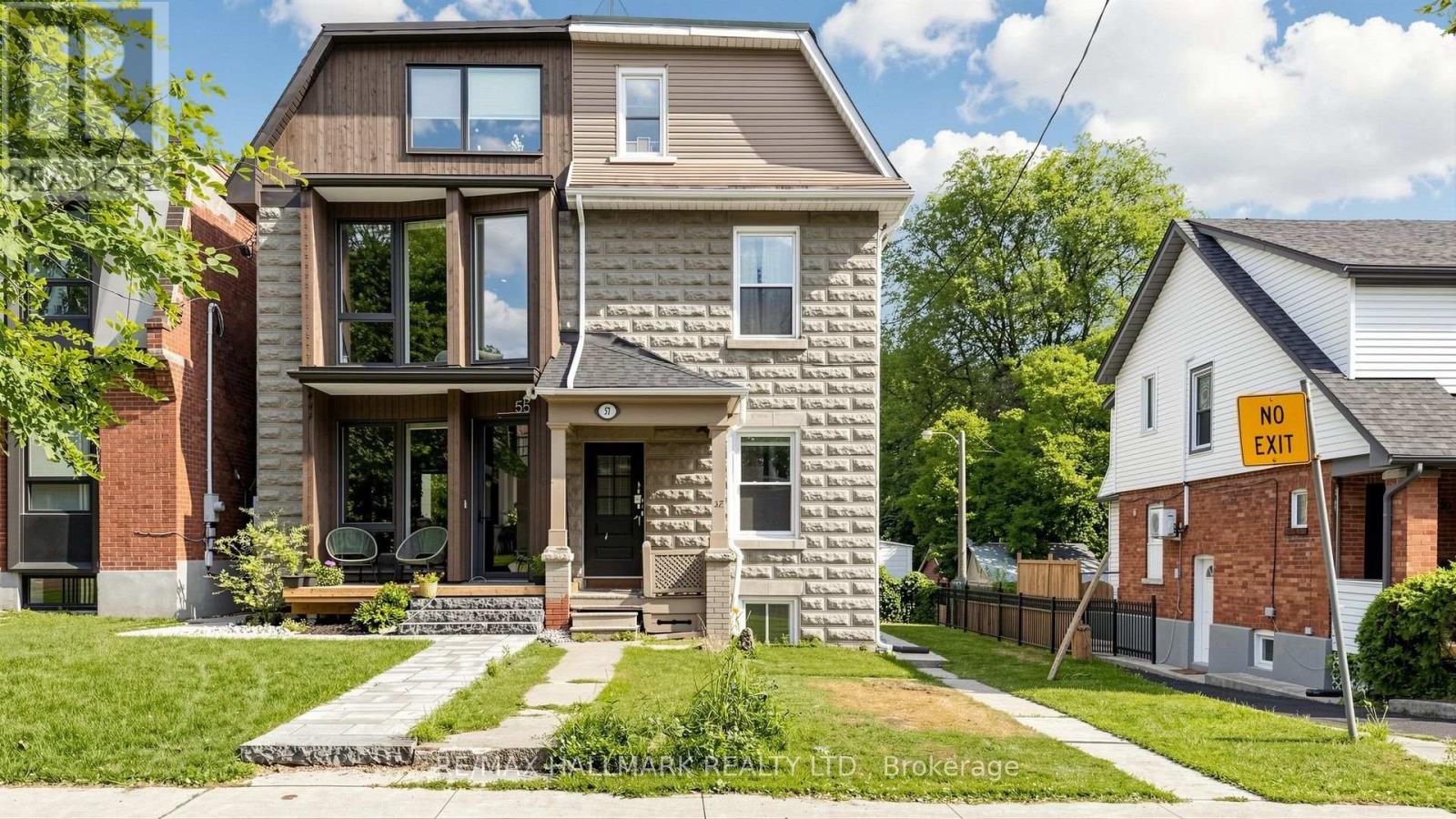 LOWER LEVEL - 57 HUMBERSIDE AVENUE, Toronto, Ontario