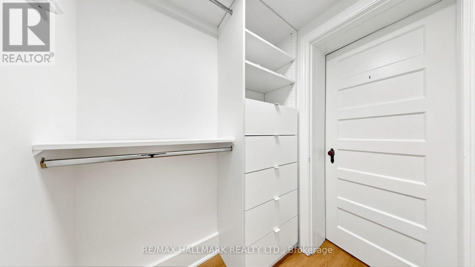 Lower Level - 57 Humberside Avenue, Toronto, Ontario  M6P 1J6 - Photo 12 - W13588530
