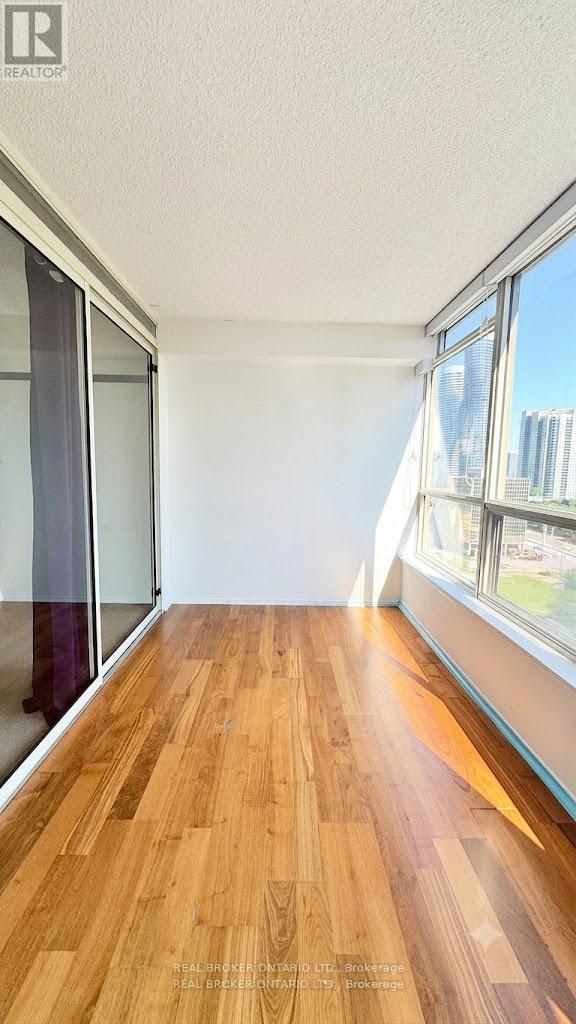 1608 - 55 Elm Drive W, Mississauga, Ontario  L5E 3J3 - Photo 10 - W13588556