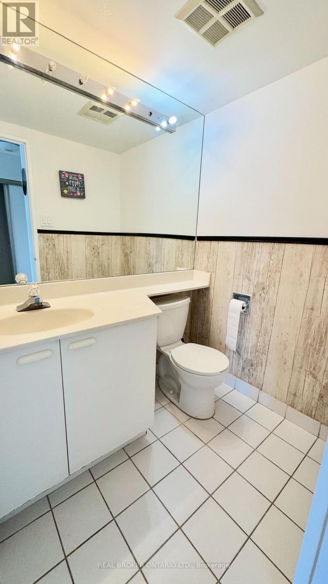 1608 - 55 Elm Drive W, Mississauga, Ontario  L5E 3J3 - Photo 12 - W13588556
