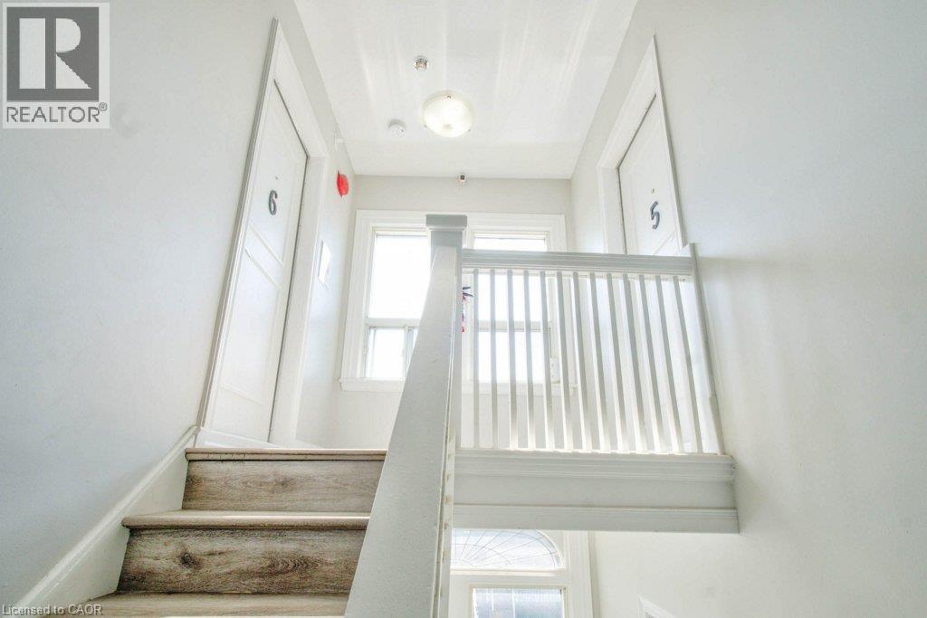 81 Gibson Avenue Unit# 5, Hamilton, Ontario  L8L 6J9 - Photo 6 - 40849870