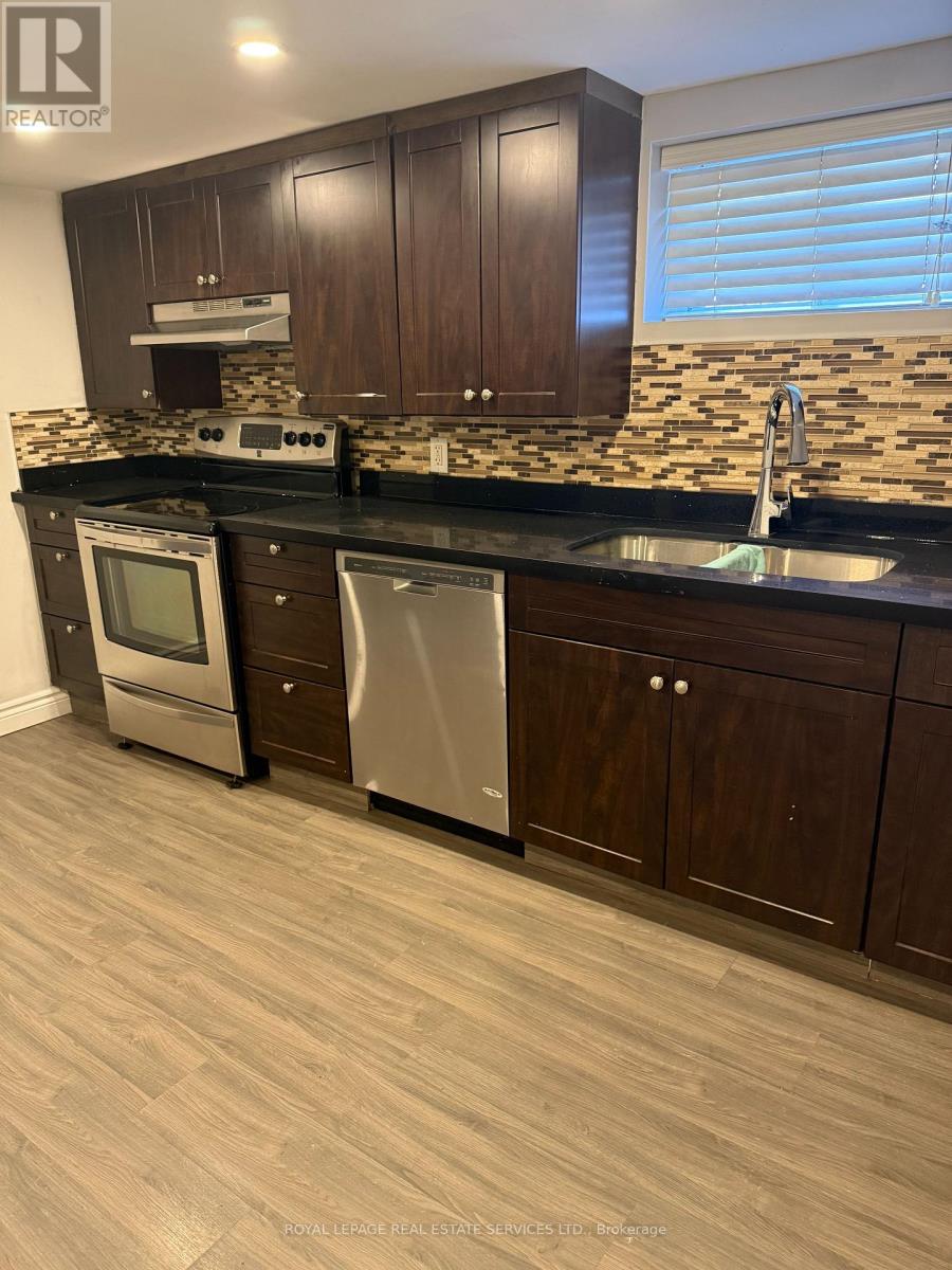 Bsmt - 188 Walter Avenue S, Hamilton, Ontario  L8K 3L2 - Photo 5 - X13588436