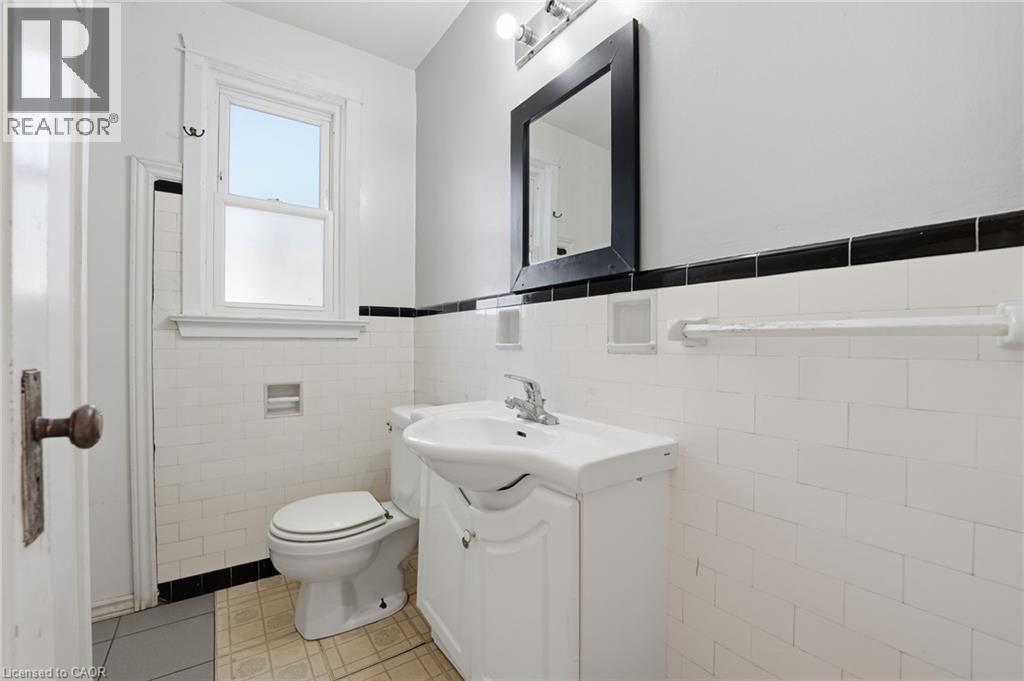 352 Parkside Drive, Waterdown, Ontario  L0R 3H0 - Photo 25 - 40837683